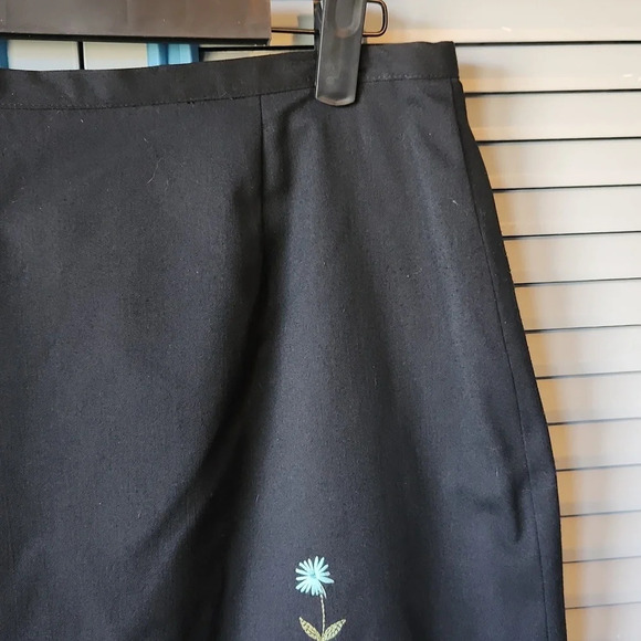 Worthington Black Floral Embroidered Skirt - Picture 4 of 13